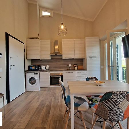 Lella Apartment With Free Parking By Florence Sweet Homes エクステリア 写真