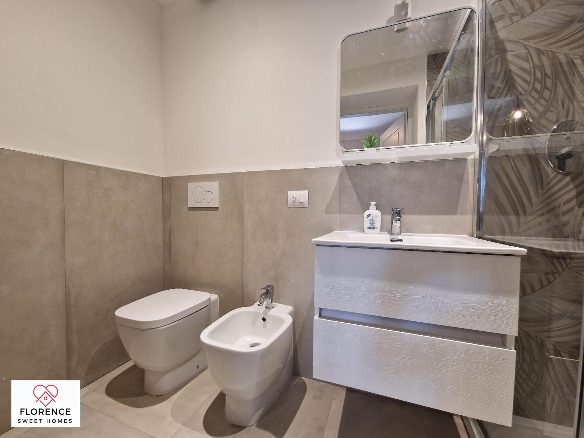 Lella Apartment With Free Parking By Florence Sweet Homes エクステリア 写真