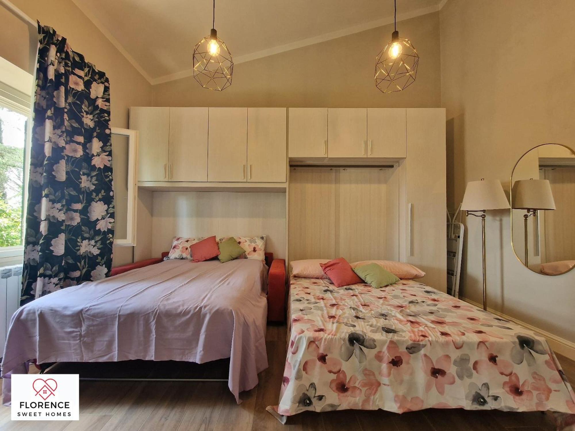 Lella Apartment With Free Parking By Florence Sweet Homes エクステリア 写真