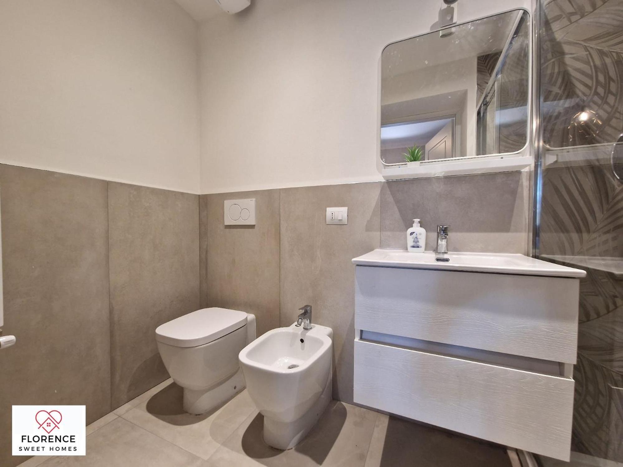 Lella Apartment With Free Parking By Florence Sweet Homes エクステリア 写真