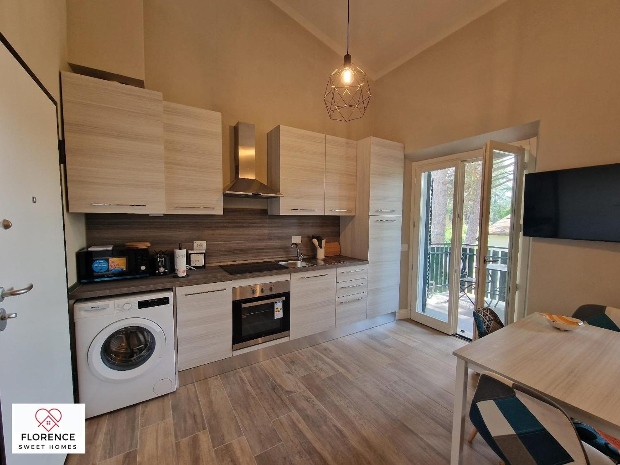 Lella Apartment With Free Parking By Florence Sweet Homes エクステリア 写真